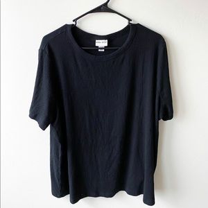 Black Ribbed Tee
